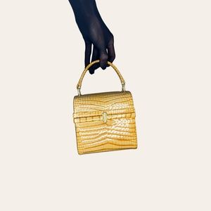 Vtg Yellow Croco Embossed Leather Bejeweled Gold Tone Hardcase Top Handle Bag